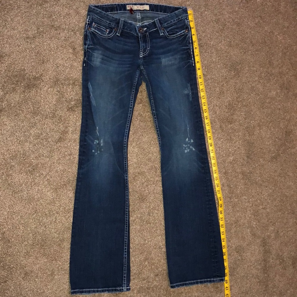 Buckle Jeans